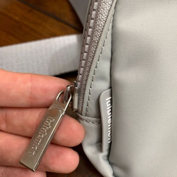 COPY - NWOT Lululemon Belt Bag **PRICE**FIRM - Picture 7 of 7